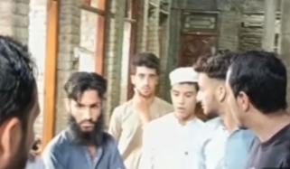 مدرسے کے مہتمم کا بیٹا مقتول فرحان سے ناجائز مطالبات کرتا تھا، چچا 