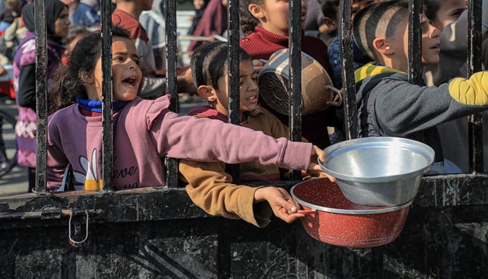 فوٹو غیرملکی میڈیا