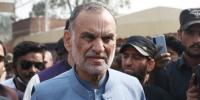 متنازع ٹویٹس کیس، اعظم سواتی پر فرد جرم کی کارروائی مؤخر 