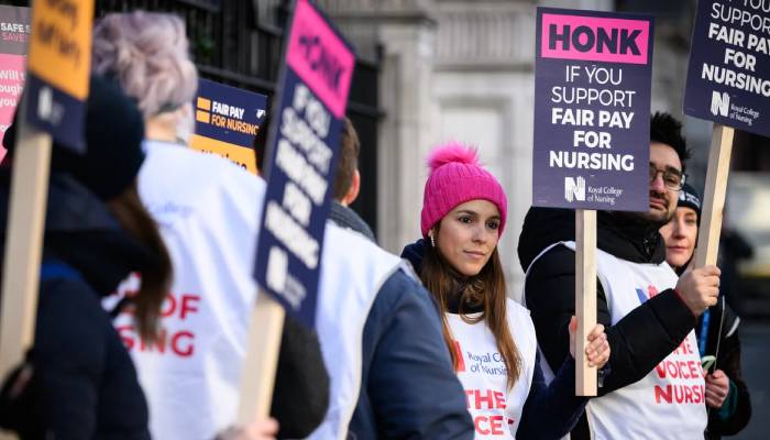 Nurses strikes spark fresh UK health crisis amid pay deal rejection