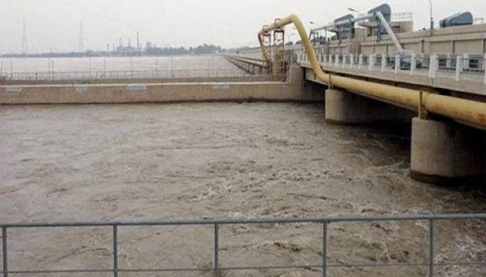 دریائے چناب میں ہیڈ خانکی پر درمیانے درجے کا سیلاب