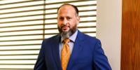 ’فیصلہ انتہائی تکلیف دہ ہے‘، مونس علوی کا ہراسانی کیس میں سزا پر ردعمل