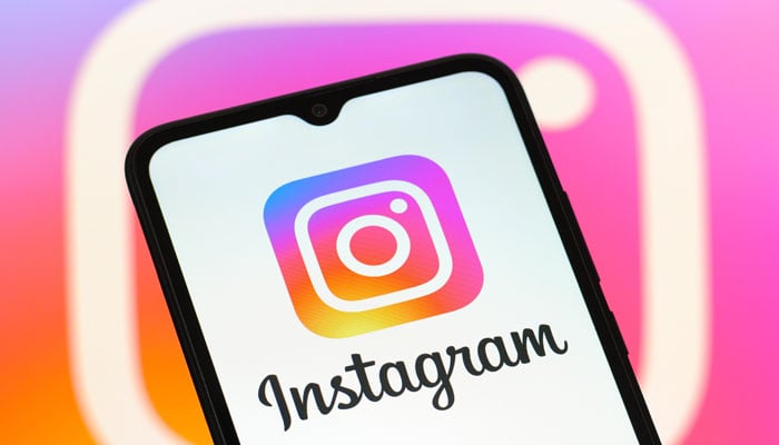 Instagram limits live streaming to creators with 1,000 followers