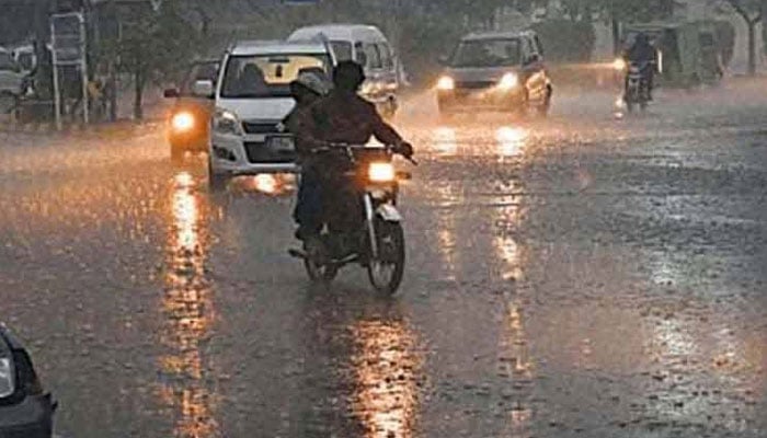 اسلام آباد اور مری میں گرج چمک کے ساتھ بارش