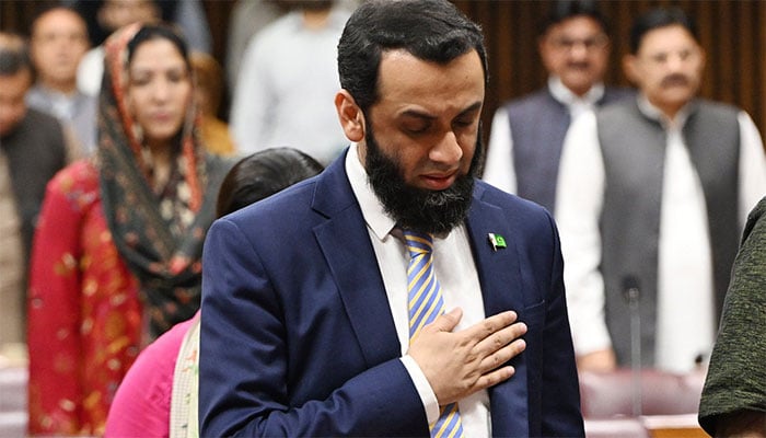 وفاقی وزیر اطلاعات عطا تارڑ : فوٹو فیس بک قومی اسمبلی