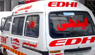 گھوٹکی: تیز رفتار ٹریلر کا نکلا ہوا ٹائر لگنے سے سڑک کنارے کھڑے دو بچے جاں بحق