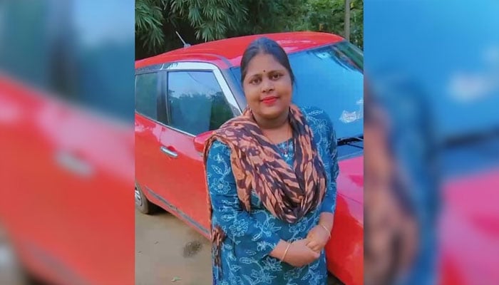 بھارتی کالج کی طالبہ جس نے بوائے فرینڈ کی بلیک میلنگ پر خود کو جلا کر جان لے لی—تصویر بشکریہ بھارتی میڈیا