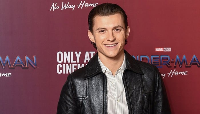 Tom Holland shares hilarious truth behind his lip sync battle fishnets