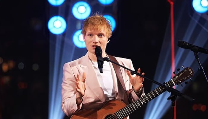 Ed Sheeran criticizes artists for miming and cancelling gigs