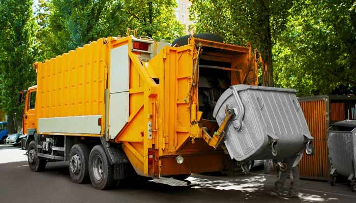 حکومت پنجاب کا صوبے میں صفائی فیس عائد کرنے کا فیصلہ