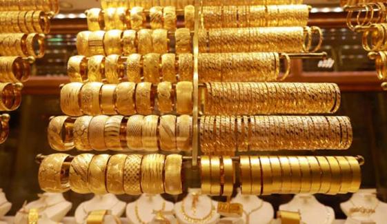 پاکستان: بڑے اضافے کے بعد سونے کی فی تولہ قیمت میں کمی