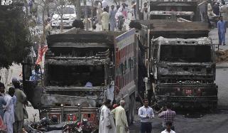 کراچی: حادثے کے وقت ڈمپر خالی اور تیز رفتاری سے جا رہا تھا، ابتدائی رپورٹ