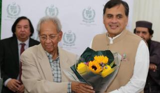 لندن: ’نذر پاکستان‘ مشاعرہ، یوم آزادی کا شاندار جشن