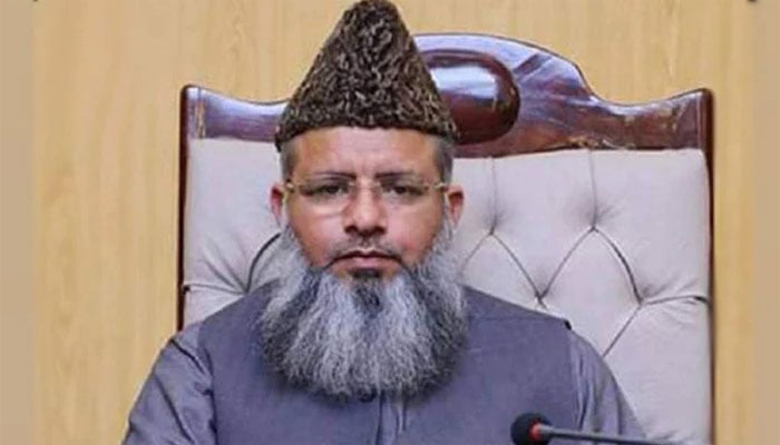 چیئرمین اسلامی نظریاتی کونسل ڈاکٹر علامہ راغب حسین نعیمی—فائل فوٹو