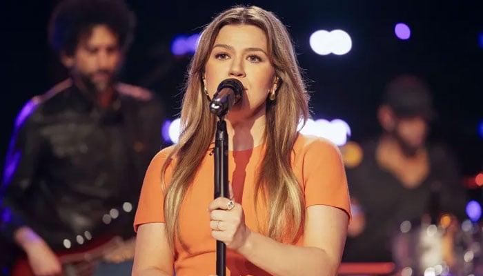 Kelly Clarkson makes heartbreaking announcement days after ex-husband’s death