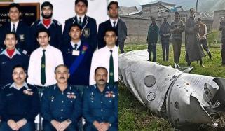 تابش ہاشمی کی بھارتی طیارہ گرانیوالے اسکواڈرن لیڈر کیساتھ تصویر