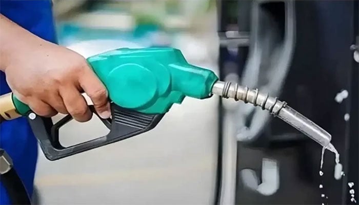 پیٹرولیم مصنوعات کی قیمتوں میں رد و بدل