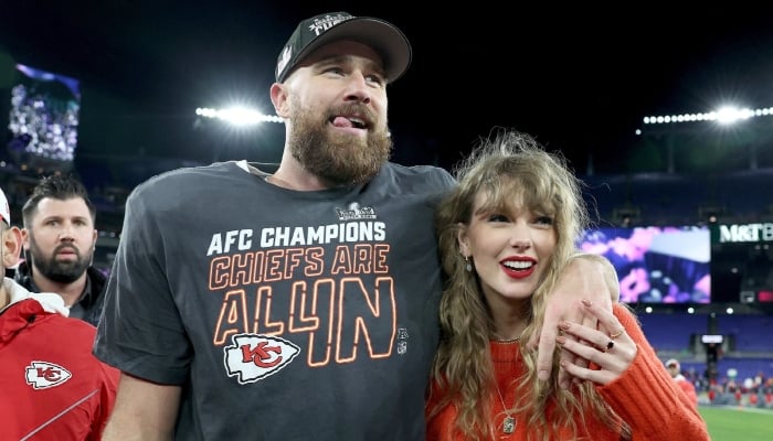 Taylor Swifts NFL debut left Chiefs stars stunned: For real? With Travis?
