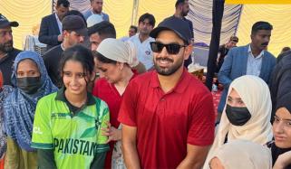 پرائم منسٹر یوتھ پروگرام و لاہور قلندرز کے جہلم میں کرکٹ ٹرائلز
