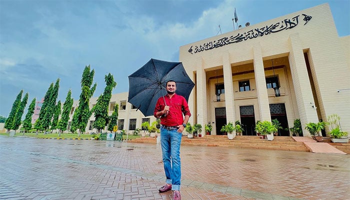 فوٹو: فیس بک خاور حسین