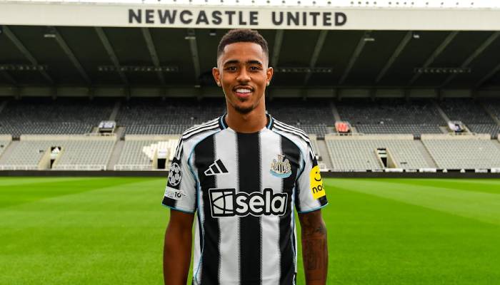 Jacob Ramsey joins Newcastle on five-year deal