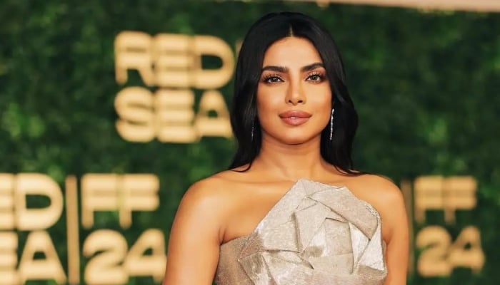 Priyanka Chopra revisits past with heartfelt note on Kaminey