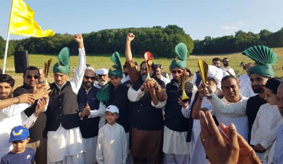 فرانس: جشنِ آزادی کے موقع پر شاندار نیزہ بازی میلے کا انعقاد