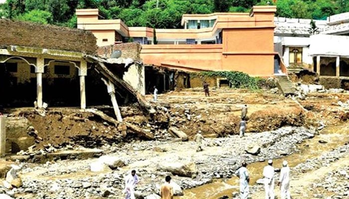 کے پی، تباہ شدہ گھروں کا معاوضہ 10 لاکھ روپے کردیا گیا