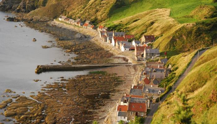 UK picturesque seaside village that bans cars, bikes to preserve its charm
