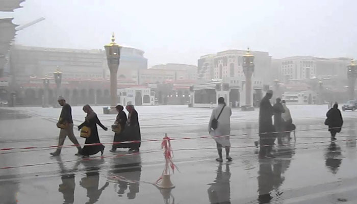 مدینہ منورہ میں موسلادھار بارش