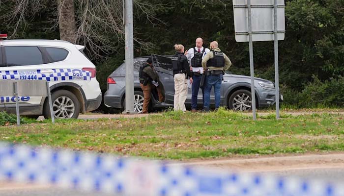 Australia police shooting kills 2 officers, manhunt underway