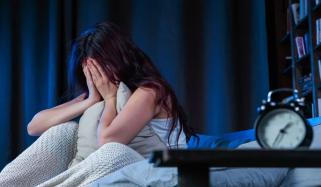 کیا ناکافی نیند نوجوانوں کو نقصان پہنچا رہی ہے؟