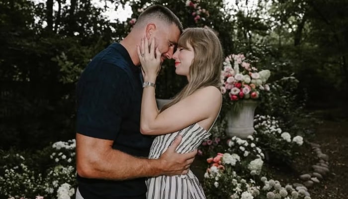 Taylor Swift, Travis Kelce share engagement news with family in sweetest way