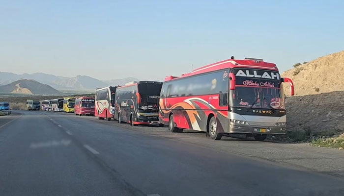 کوئٹہ: بسوں کے ذریعے ممنوعہ اشیاء کی اسمگلنگ کیخلاف سخت اقدامات کا فیصلہ