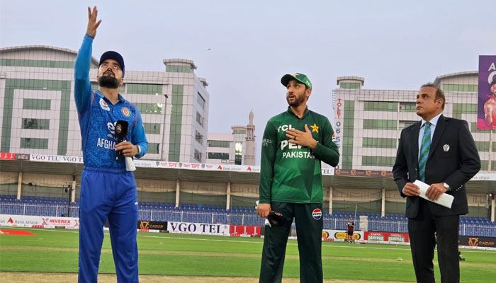 تین ملکی سیریز، پہلا ٹی20، پاکستان کا افغانستان کیخلاف ٹاس جیت کر پہلے بیٹنگ کا فیصلہ