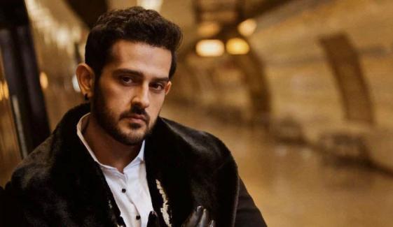 متعدد بار والد عدنان سمیع خان کیخلاف بولنے کا مطالبہ کیا گیا، اذان سمیع خان