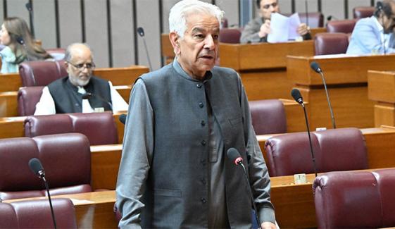 سیالکوٹ میں نالے کی زمین لوگوں کو بیچی گئی، وہاں گھر بنائے گئے، خواجہ آصف 