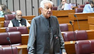 سیالکوٹ میں نالے کی زمین لوگوں کو بیچی گئی، وہاں گھر بنائے گئے، خواجہ آصف 