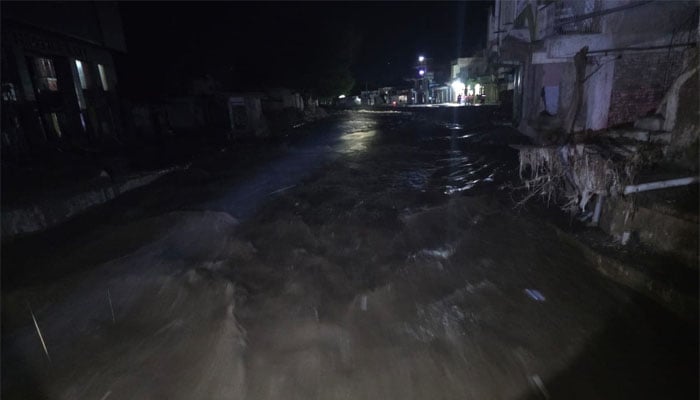 بونیر، بارش کے بعد شدید سیلابی ریلے سے ندی نالوں میں طغیانی
