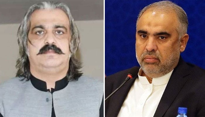 اسد قیصر اور علی امین گنڈاپور—فائل فوٹو
