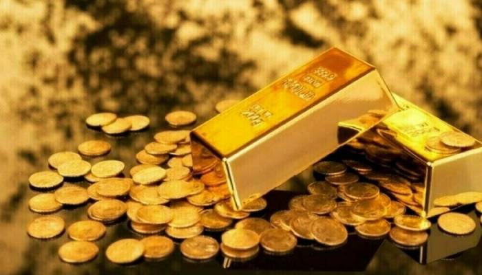 Gold prices hit record high amid global economic uncertainty
