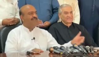 ’حکومت وعدے سے مکر گئی‘