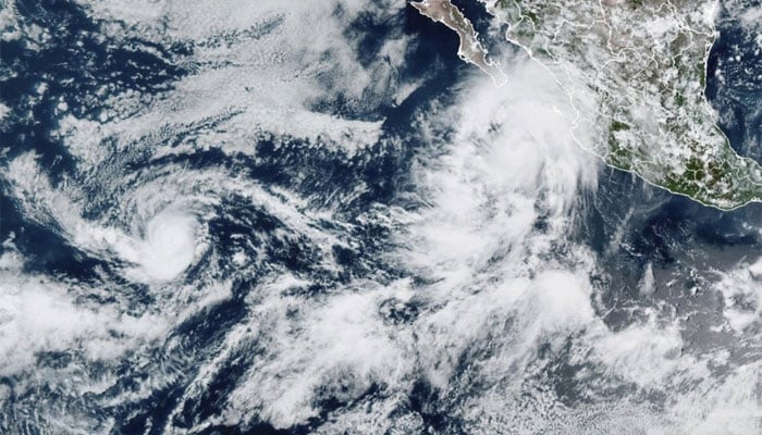 Hurricane Lorena intensifies, may weaken before striking Baja California