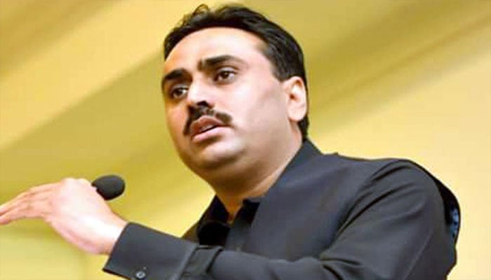سندھ کے وزیرِ آبپاشی جام خان شورو—فائل فوٹو