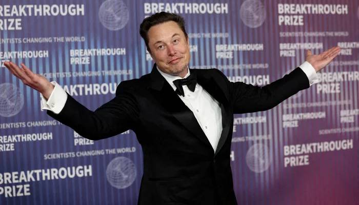Elon Musk could become world’s first trillionaire with Teslas new pay deal