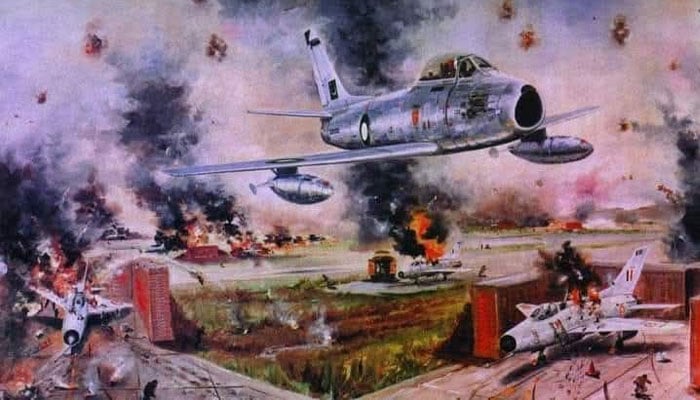 6 ستمبر 1965 کی شام ، پٹھانکوٹ پر پاک فضائیہ کا حملہ ---تصویر بشکریہ پاک فضائیہ