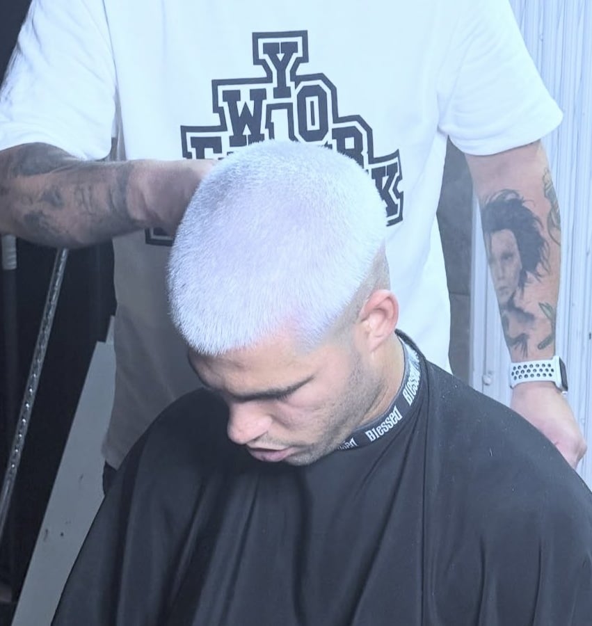Carlos Alcaraz stuns in platinum hair