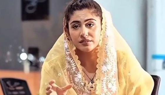 نماز کی اہمیت کے بارے میں پوسٹ شیئر کرنے پر نعیمہ بٹ کی ٹرولنگ