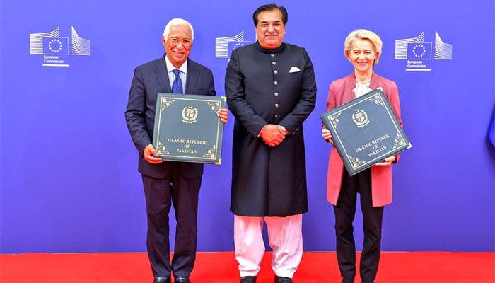 بیلجیئم و لکسمبرگ میں پاکستانی سفیر رحیم حیات نے یورپین یونین کی اعلیٰ قیادت کو اسناد سفارت پیش کیں