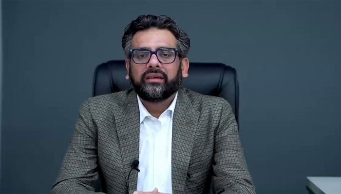 مزمل اسلم—فائل فوٹو